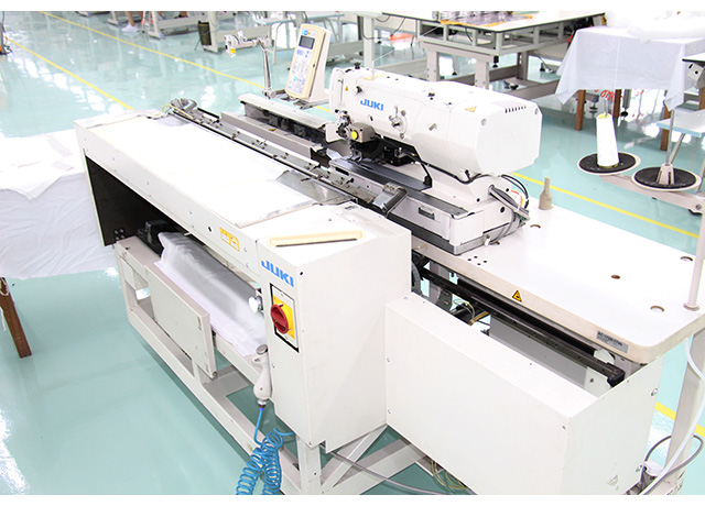 自動(dòng)鎖眼機(jī)